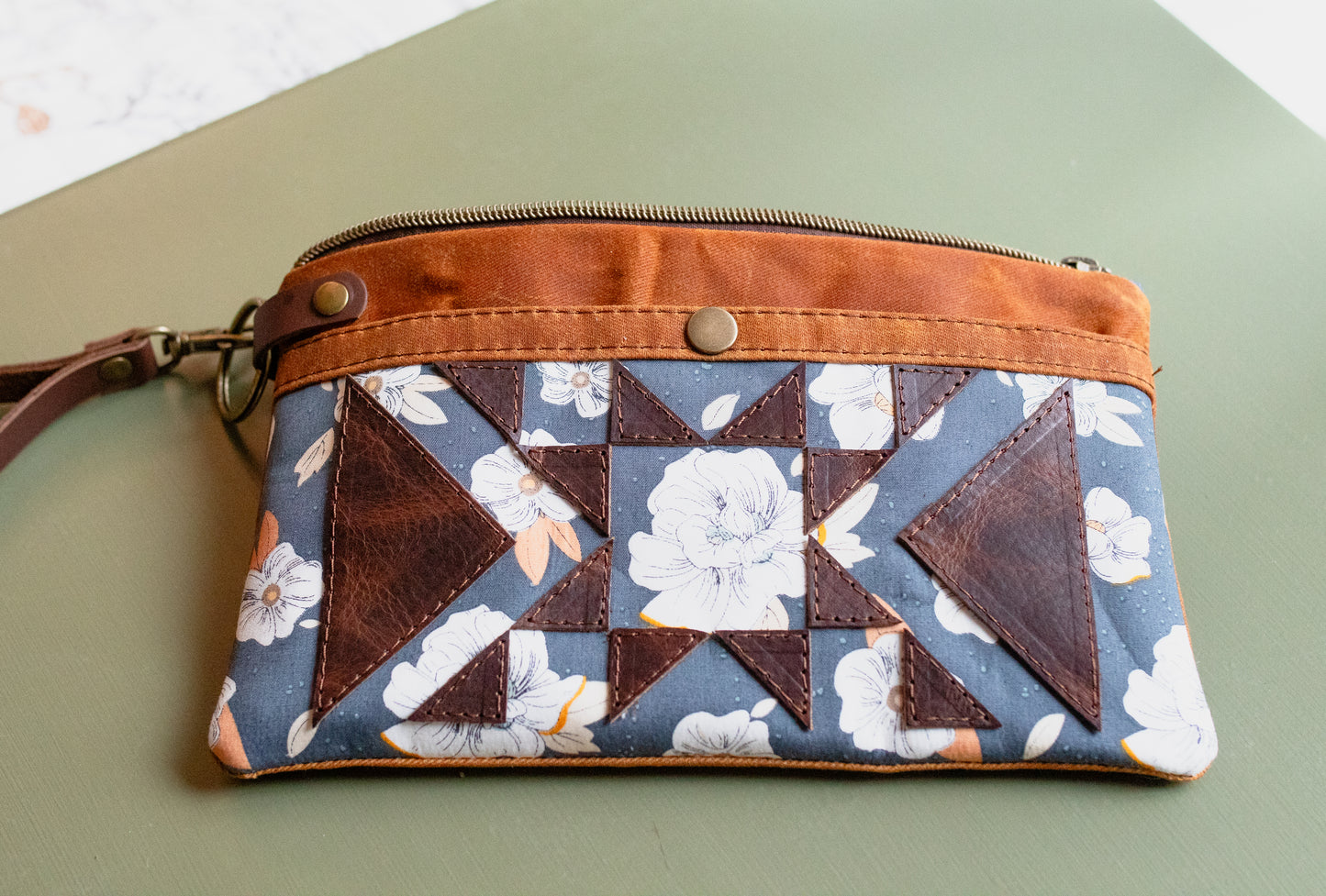 Ivy Clutch Leather Patchwork